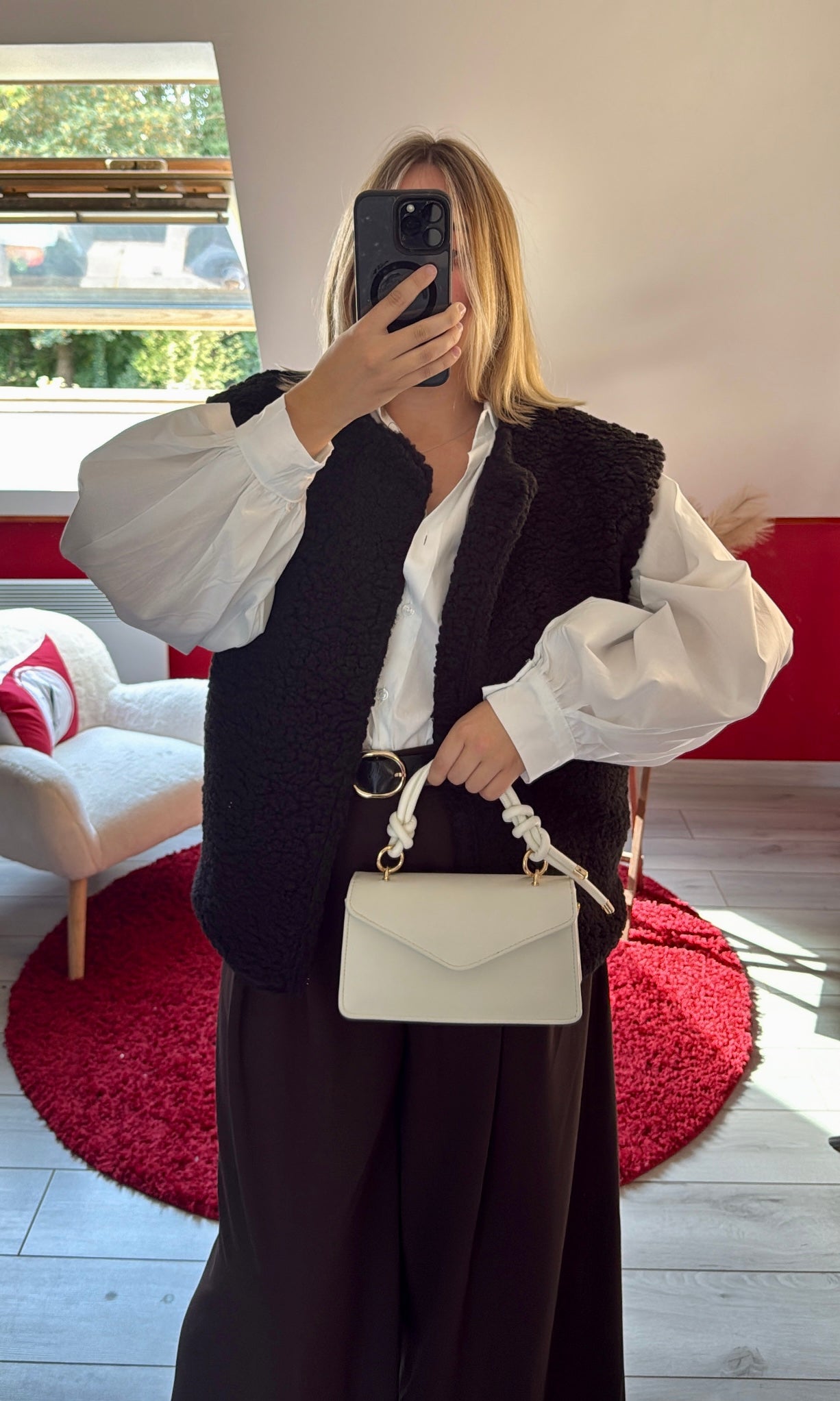 VESTE MOUMOUTE SANS MANCHE NOIR - MaisonKLLY