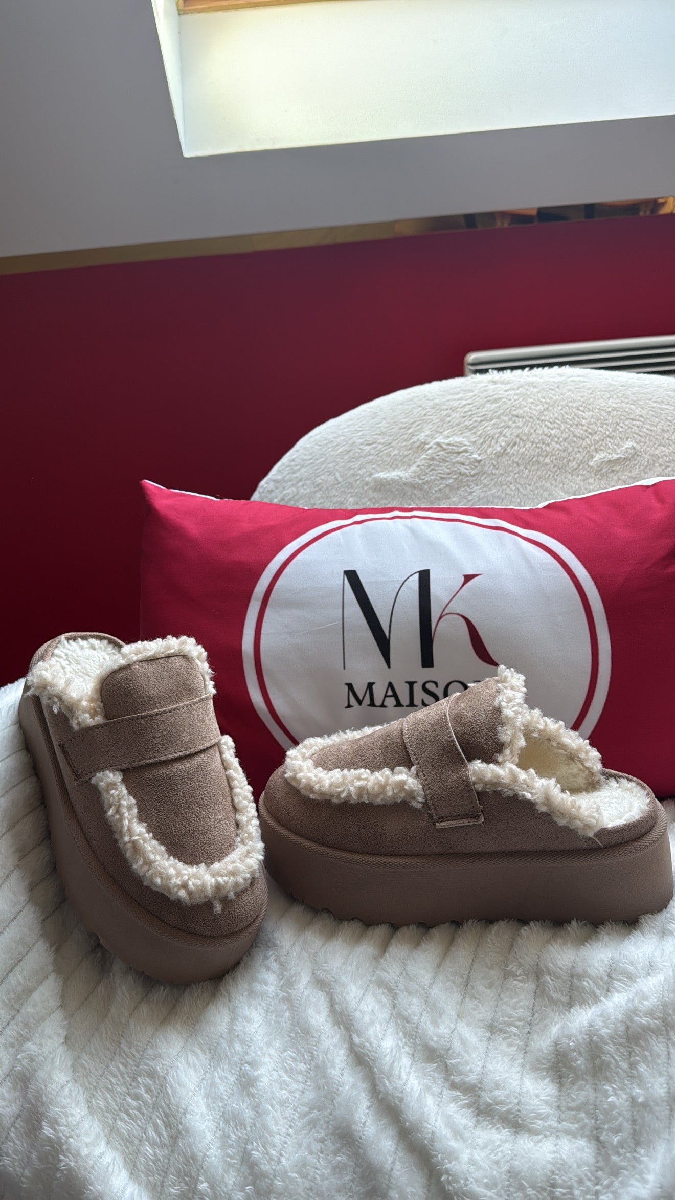 MULES FOURRÉES TAUPE