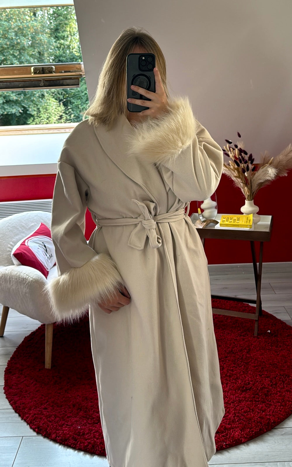 MANTEAU LONG MANCHE FOURRURE BEIGE