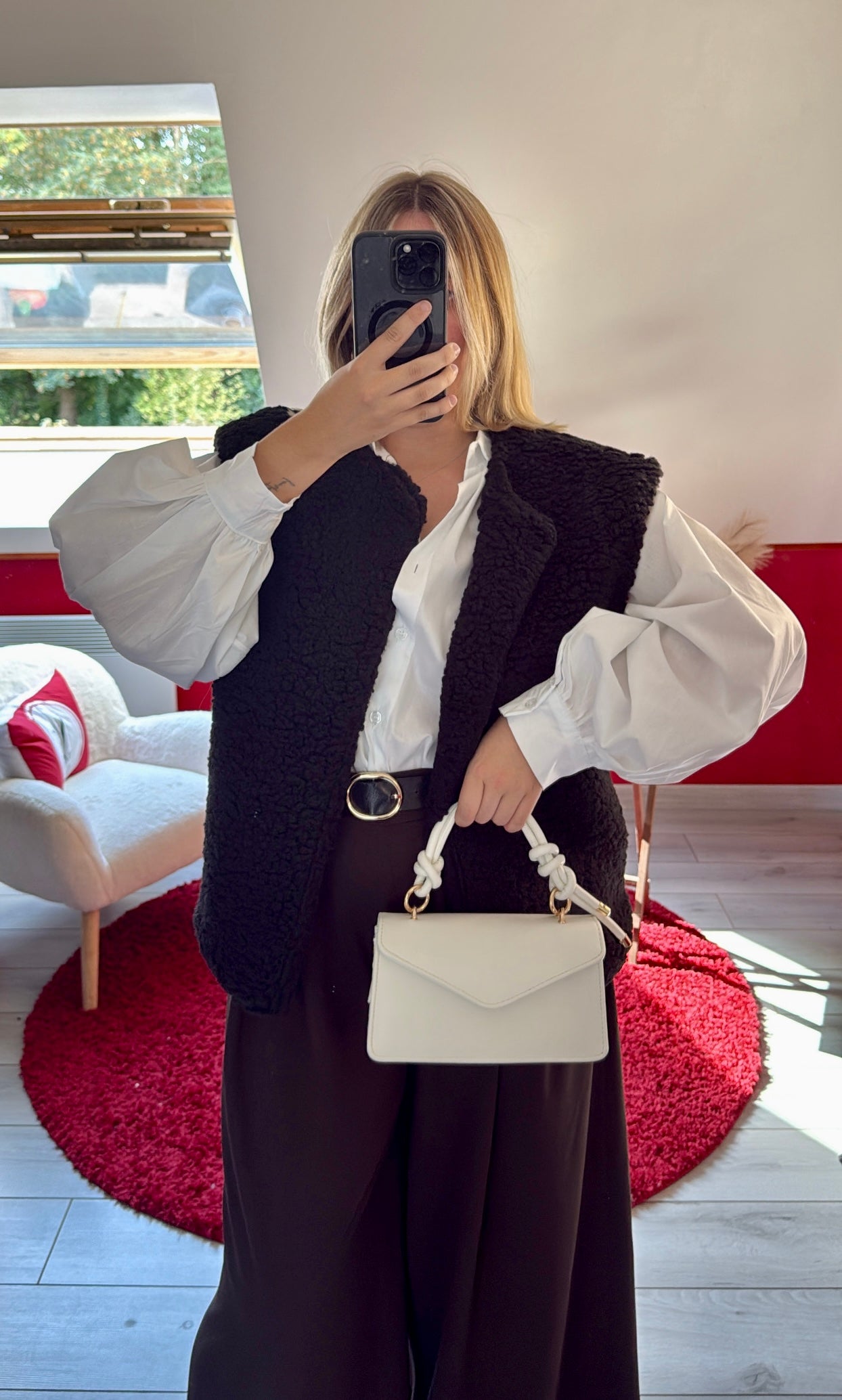 VESTE MOUMOUTE SANS MANCHE NOIR - MaisonKLLY