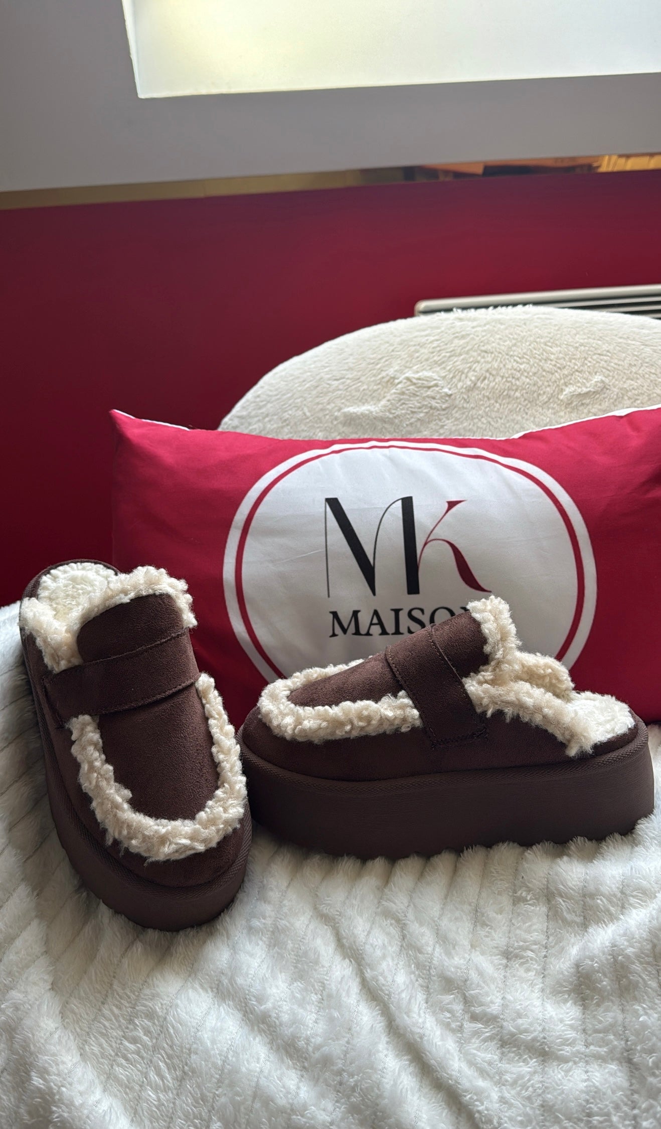 MULES FOURRÉES CHOCOLAT