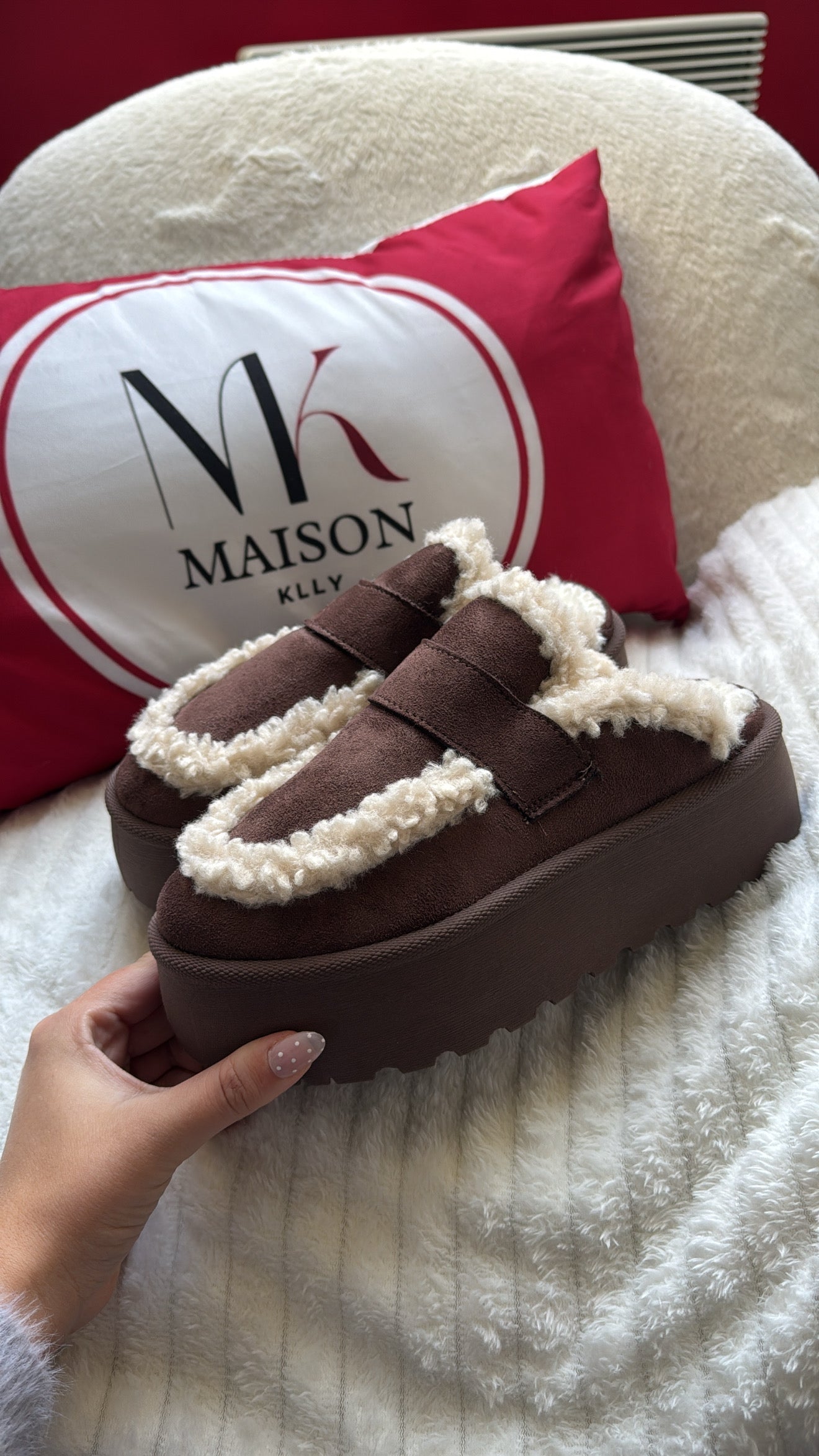 MULES FOURRÉES CHOCOLAT