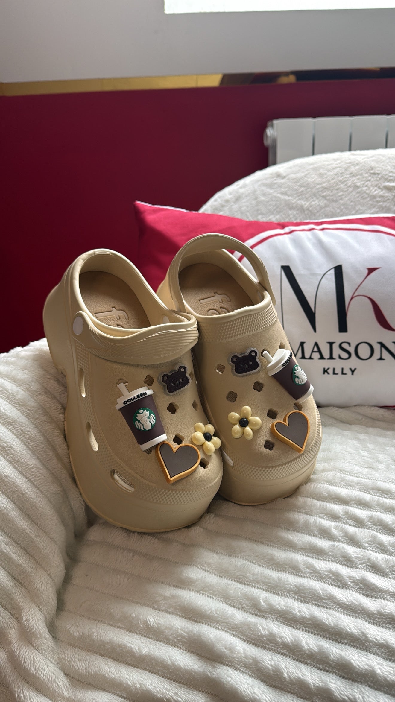 CROCS CUSTOM BEIGE - MaisonKLLY