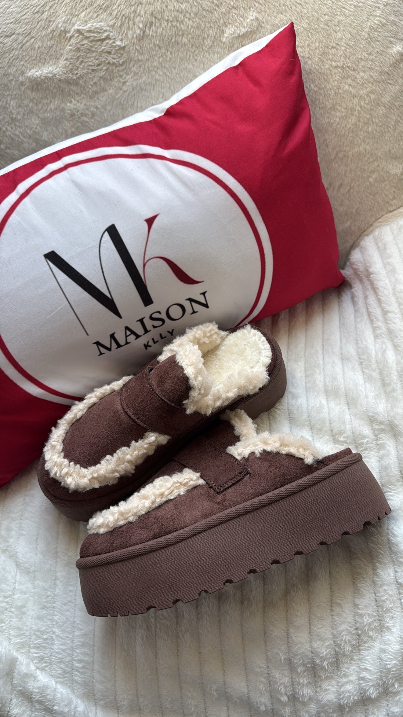 MULES FOURRÉES CHOCOLAT