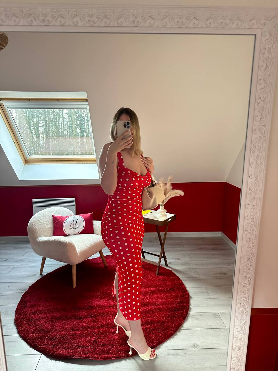 ROBE ROUGE À POIS BLANC - MaisonKLLY