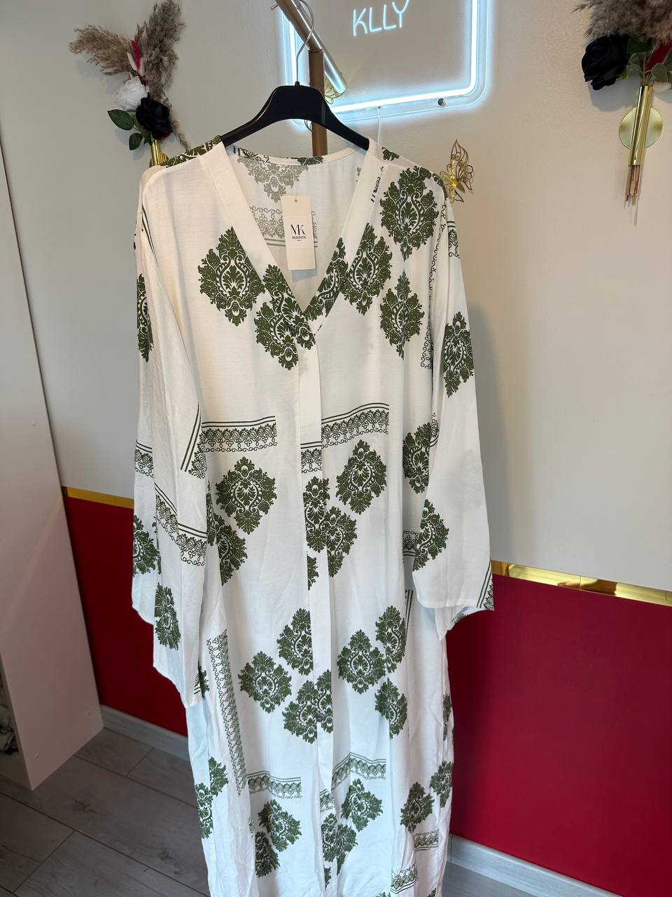 ROBE AVEC MOTIF VERT EFFET LIN - MaisonKLLY