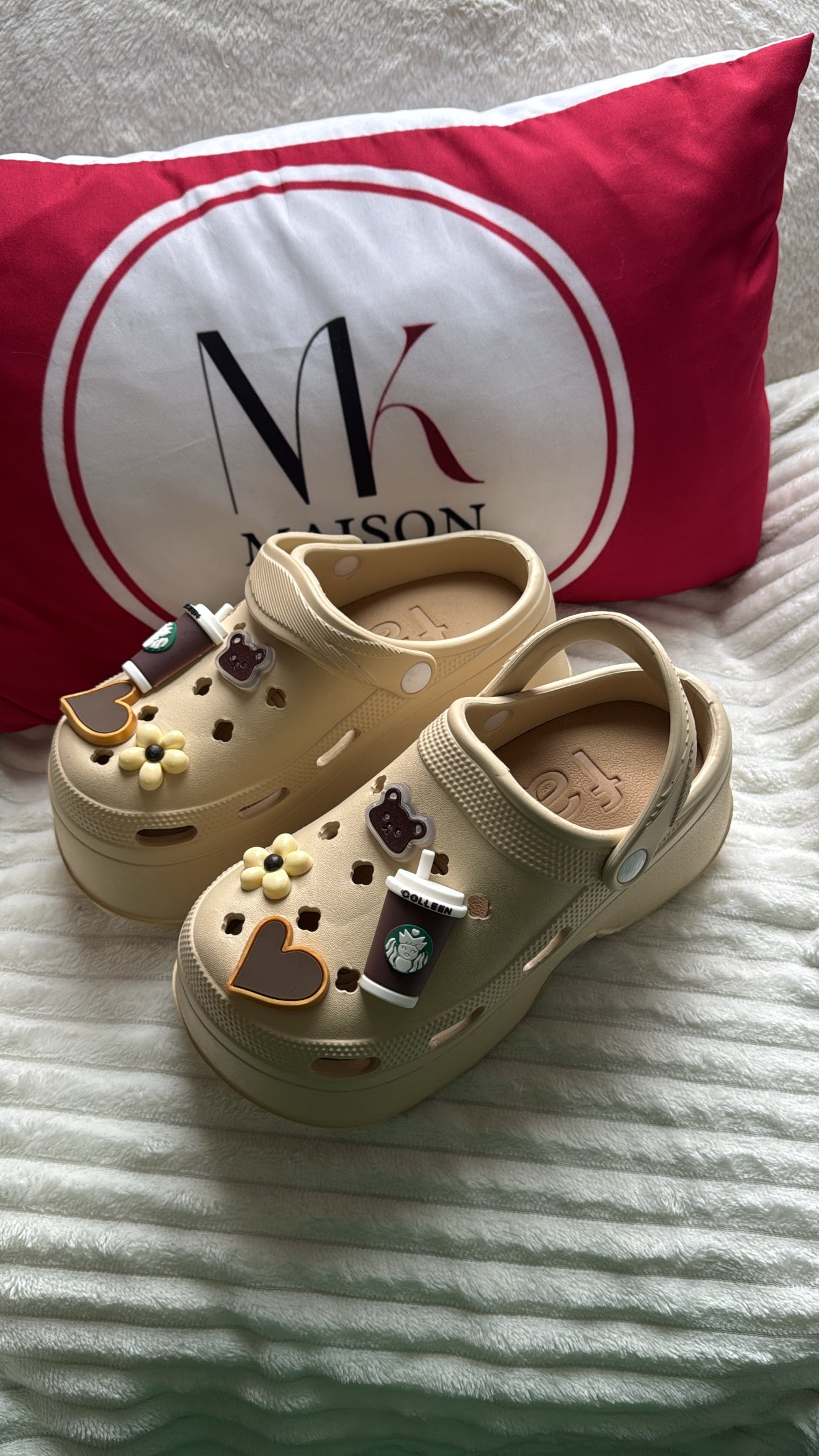 CROCS CUSTOM BEIGE - MaisonKLLY