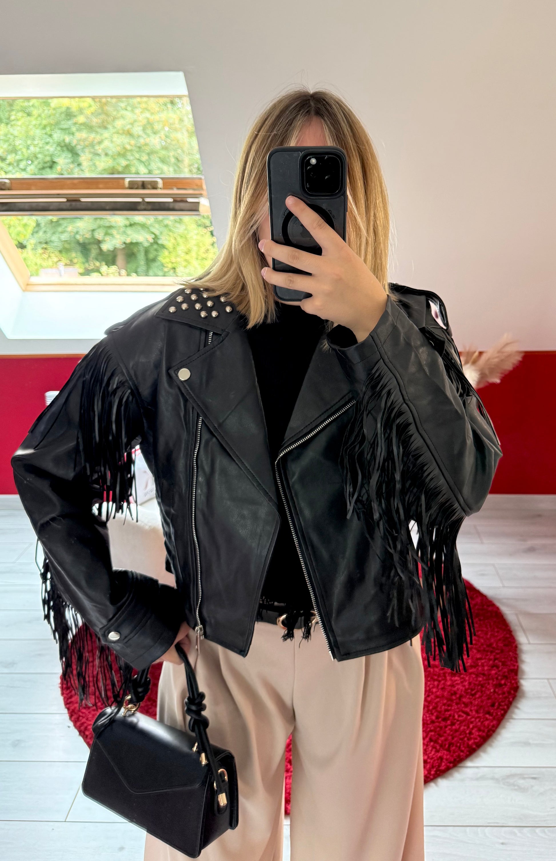 VESTE SIMILICUIR FRANGE NOIR - MaisonKLLY