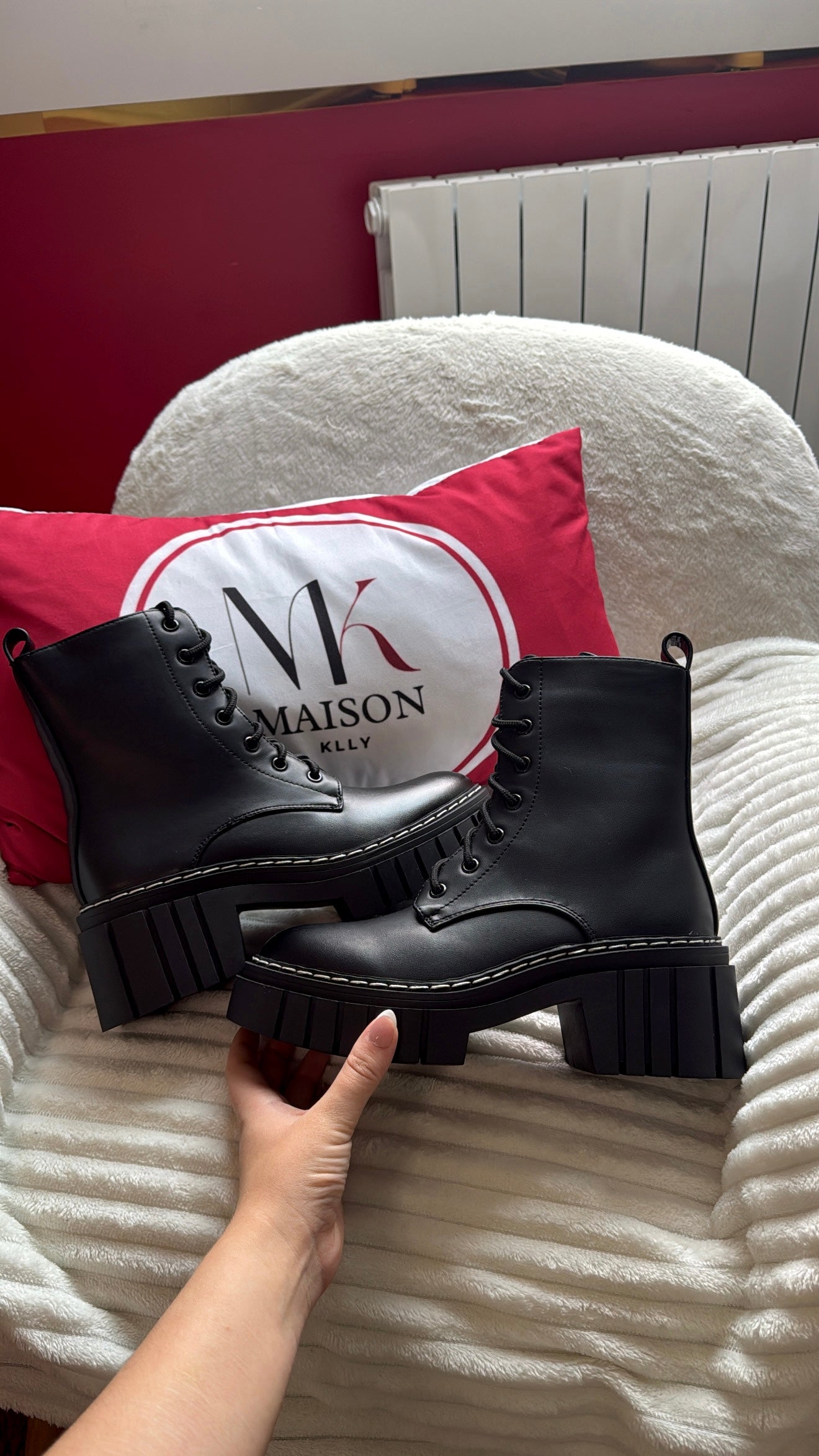 BOTTINES NOIR MELIA - MaisonKLLY