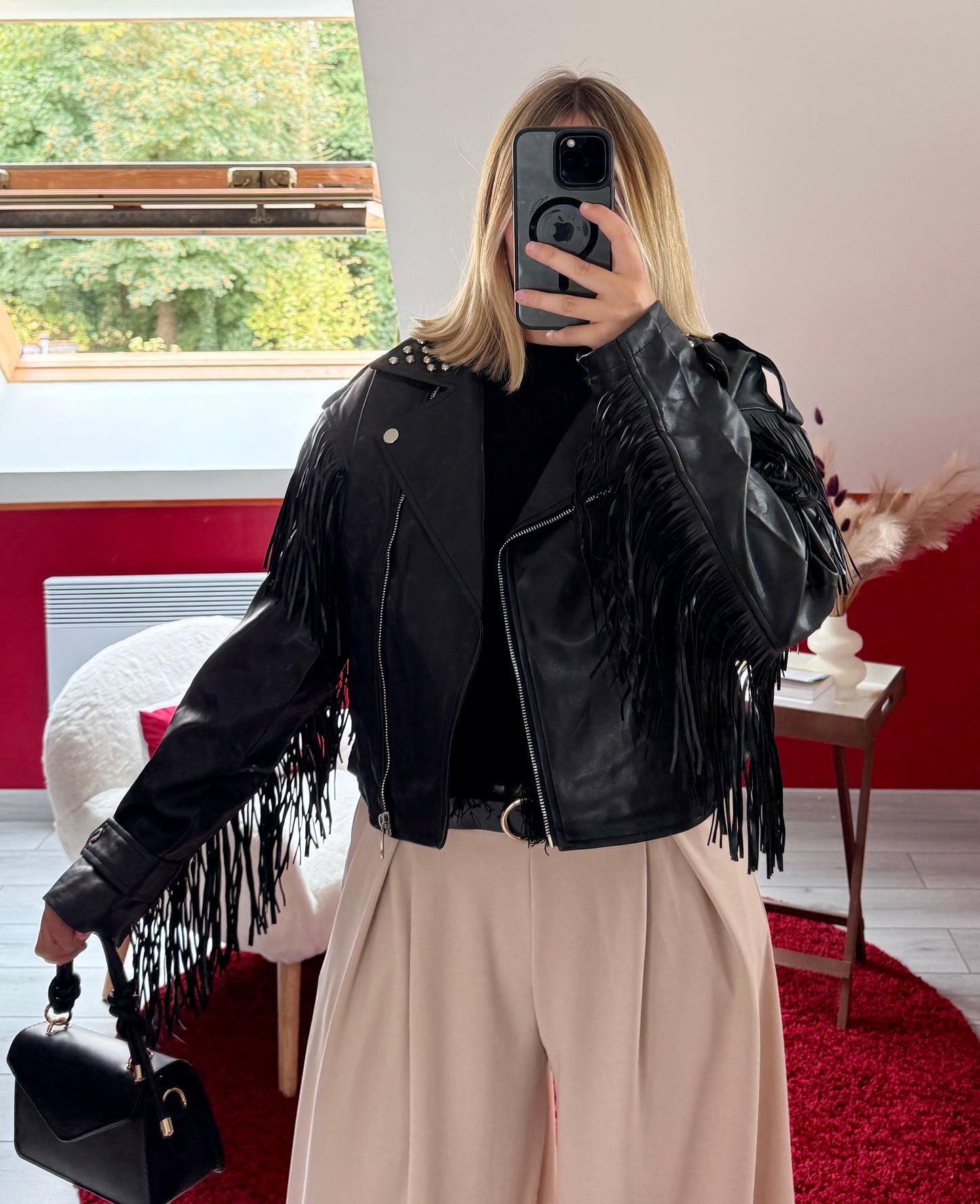 VESTE SIMILICUIR FRANGE NOIR - MaisonKLLY