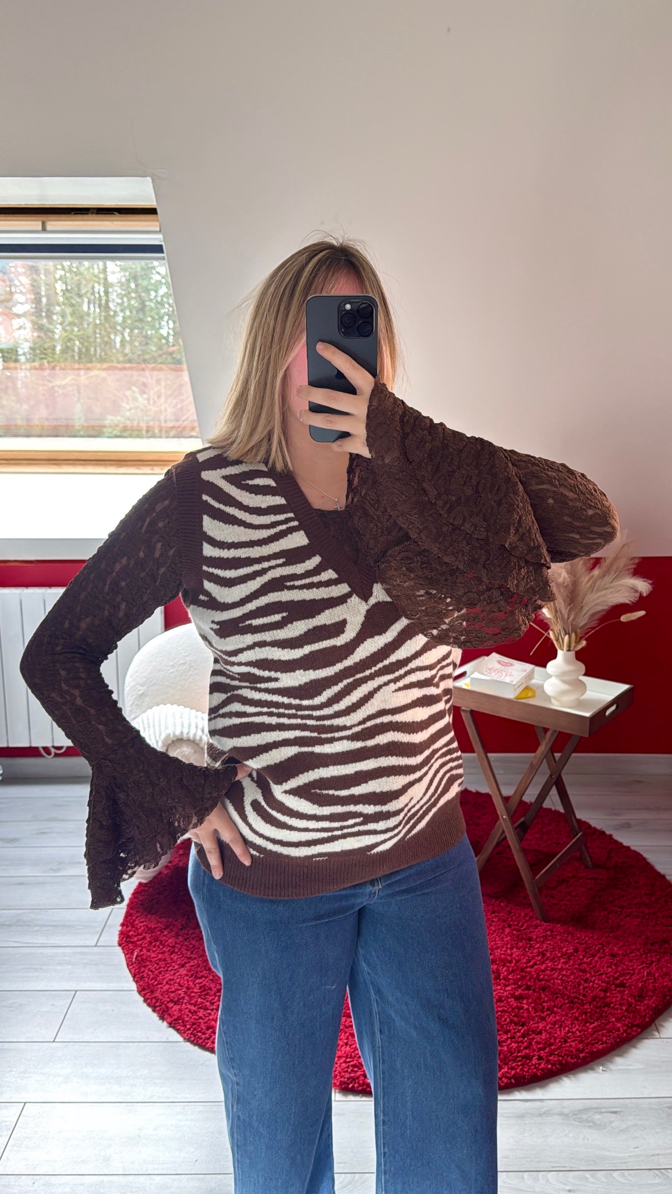 PULL SANS MANCHE ZÉBRÉ CHOCOLAT - MaisonKLLY