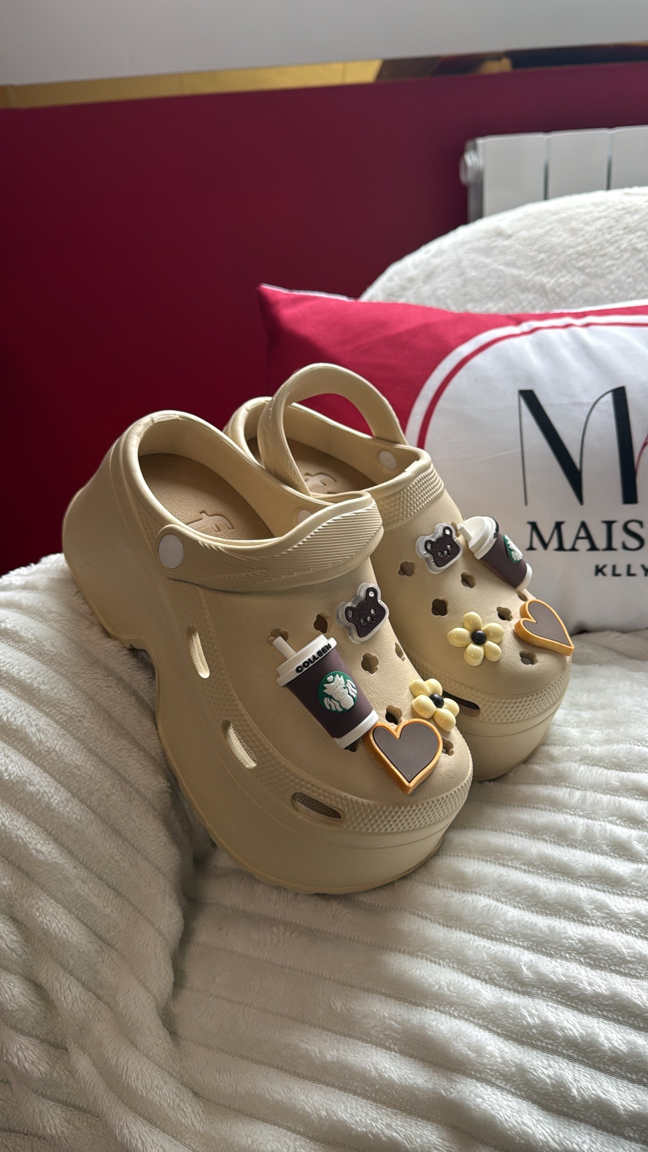 CROCS CUSTOM BEIGE - MaisonKLLY