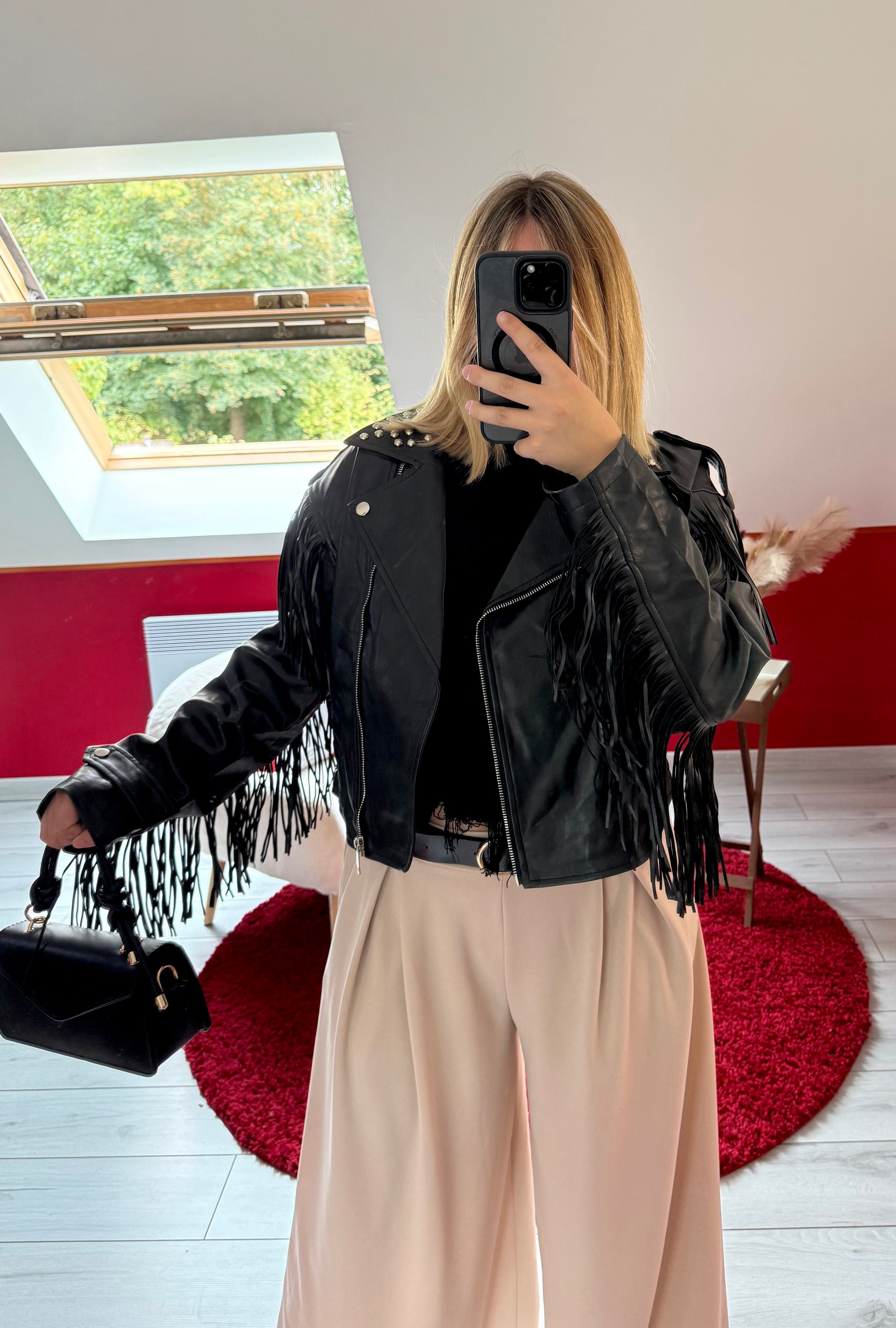 VESTE SIMILICUIR FRANGE NOIR - MaisonKLLY