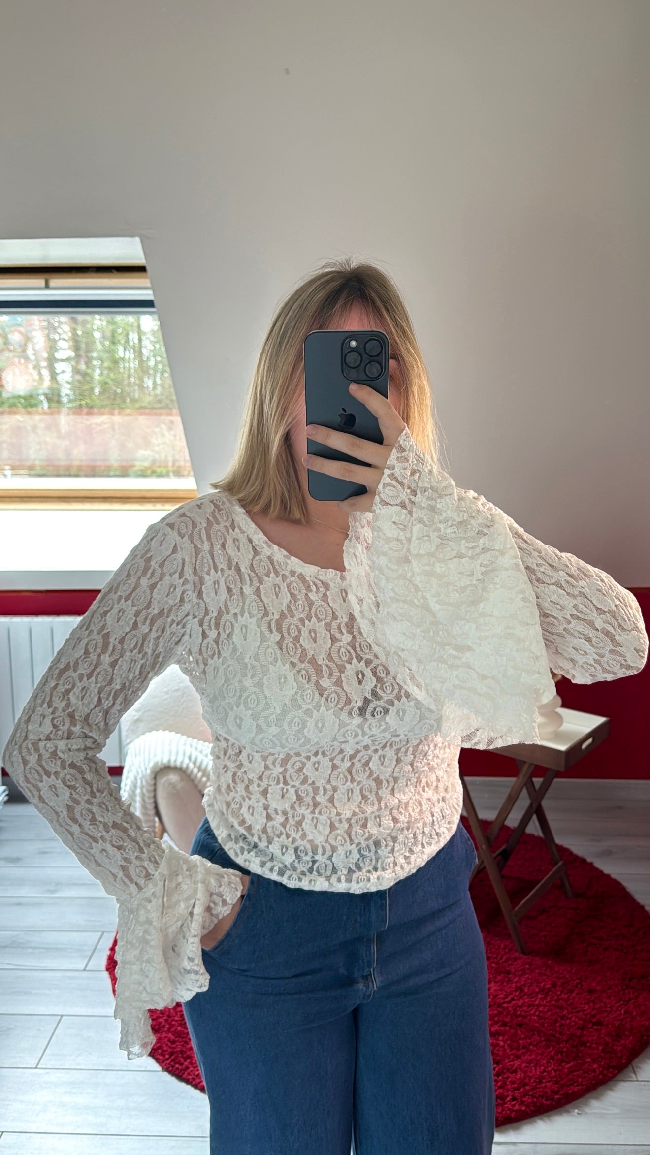HAUT DENTELLE BLANC - MaisonKLLY