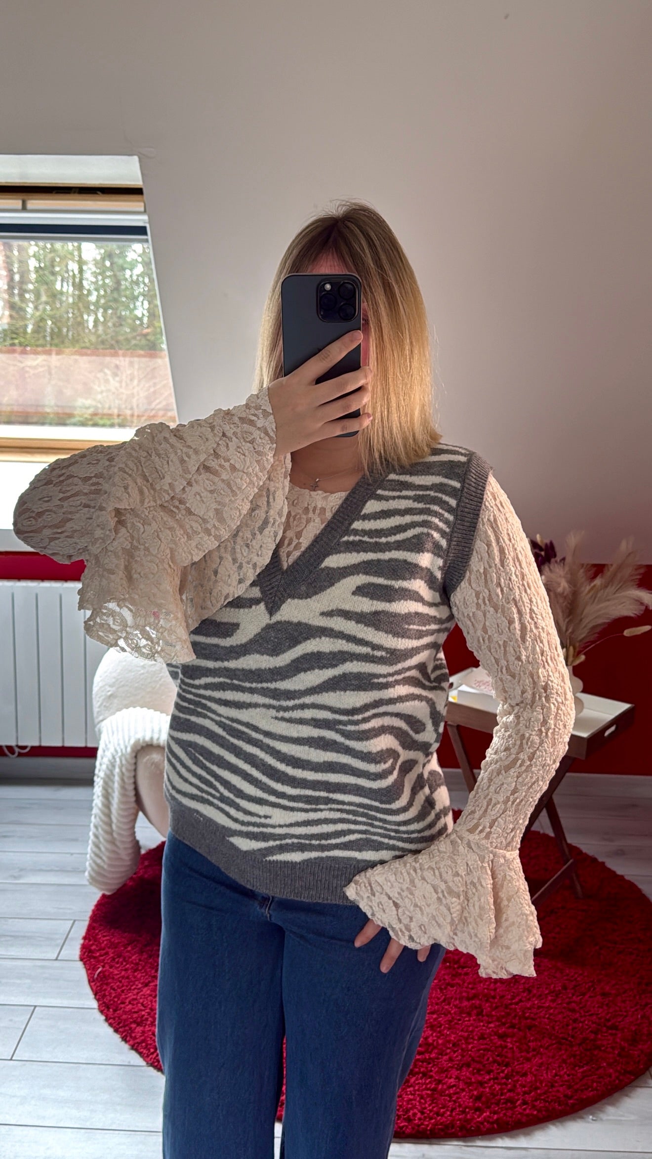 PULL SANS MANCHE ZÉBRÉ GRIS - MaisonKLLY