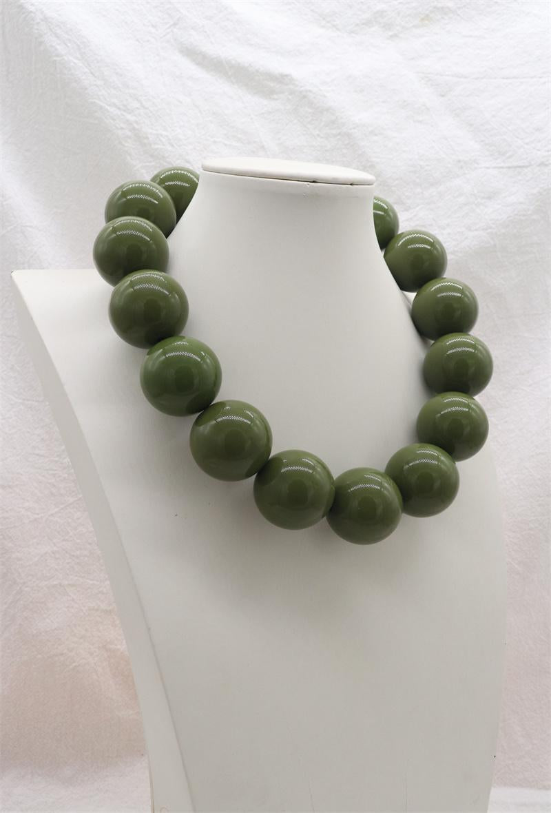 COLLIER DE PERLE OLIVE - MaisonKLLY