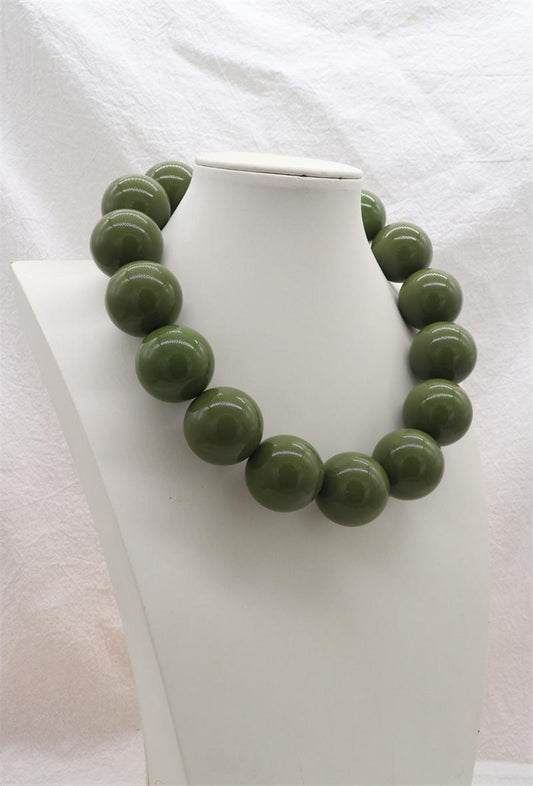 COLLIER DE PERLE OLIVE - MaisonKLLY